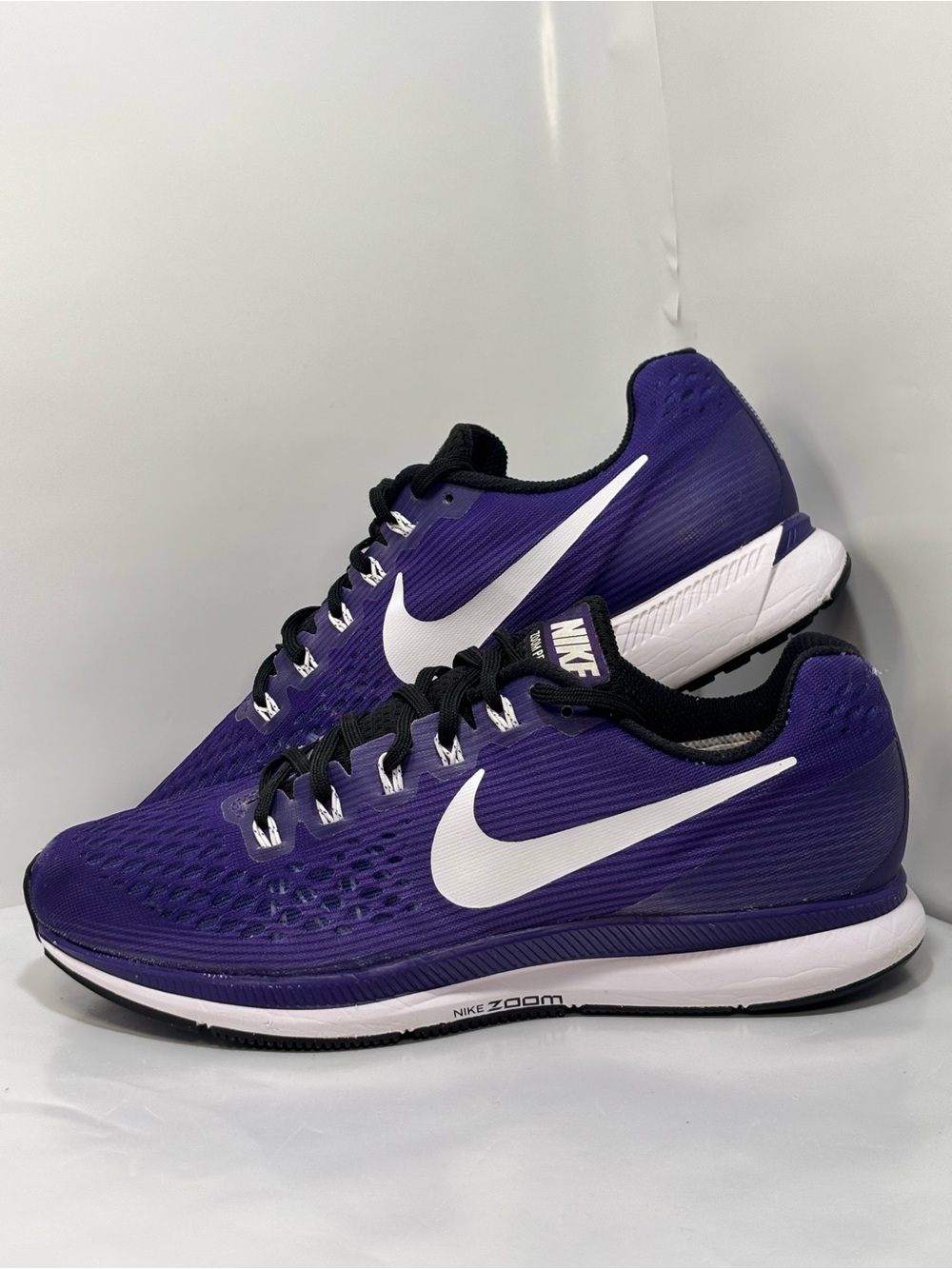 Nike Women Size 10 Nike Air Zoom Pegasus 34 Court Purple Running Shoe 887017-501